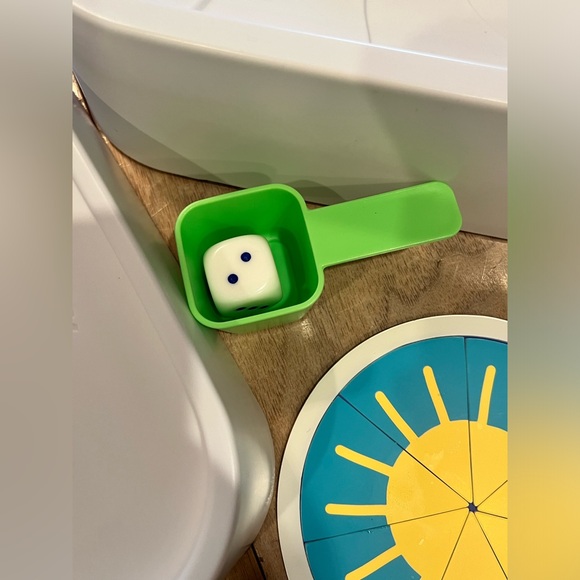 LOVEVERY “board game” toy - Picture 4 of 7